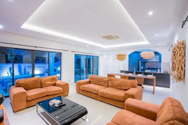 รูปภาพของ3 bedrooms near Jomtein beach
