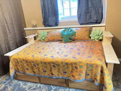 On the edge of town and country, 1-bedroom apartment in Fort Collins Các khách sạn gần Horsetooth Mountain Open Space