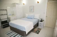 Newly constructed luxury apartment. -Pristine Stay- Hotels near Canefield East II