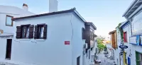 Alaybey Ada Evi