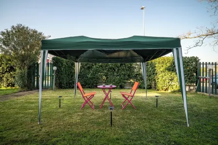 The Antox 5 Star Station