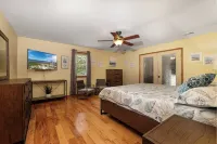 Your Dream 4 Bedroom Vacation Villa w Pool