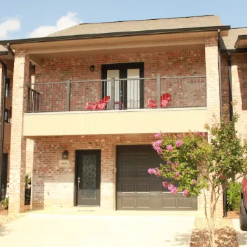3-bedroom condo in DeRidder, Fully Furnished-WiFi-AC. Enjoy your stay. 1928