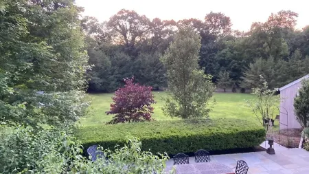 Charming 4-bedroom house with AC and WiFi in fabulous Westport