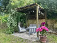Villa Proche Valbonne Calme Absolu Avec Piscine Hotel di Châteauneuf-Grasse