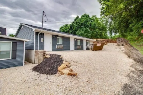 Rafton Inn Vacation Cottage 19 Hotels in Grafton