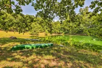Cabin Near Grand Lake' w/ Private Deck! - Parking