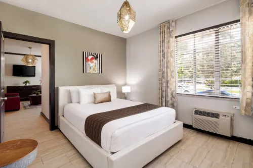 Tradewinds Apartment Hotel Miami Beach