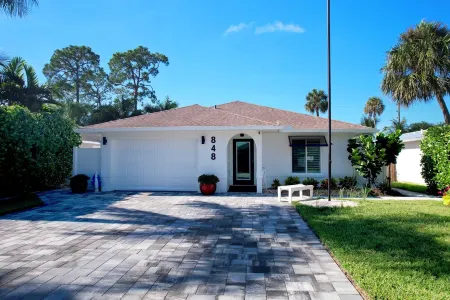 Naples Park Pool and Spa