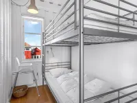 "Adils" - 5m from the Sea