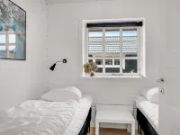 "Gizella" - 500m to the Fjord