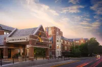 The Union Club Hotel at Purdue University, Autograph Collection - Spa