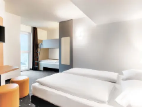 B&B HOTEL Emden Hoteles en Emden