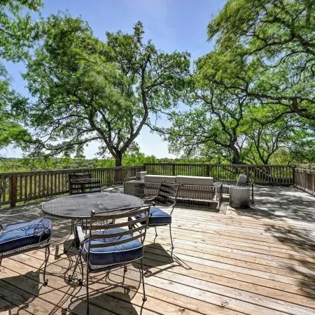 Luxury 23-AC Ranch Hot Tub and Hill Country Views!