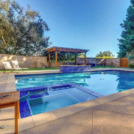 Santa Rosa Home w/ Private Pool & Tennis Court