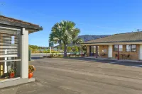 Woongarra Motel Hotel a Dunbogan