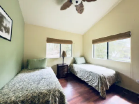 Hale Ola Aina 2 Bedroom Home by RedAwning Hotéis em Keaau