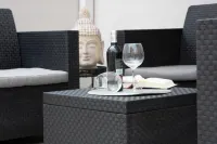 Jamaica Beach House Hotels in La Pobla de Farnals