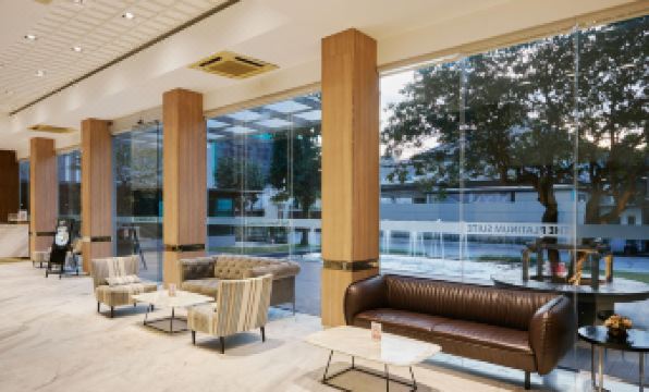 Sunday Platinum Suites