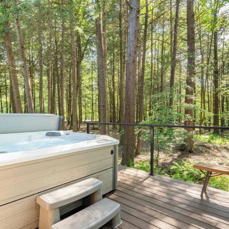 Lakeshore Oasis by AvantStay