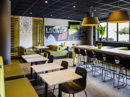 Ibis Budget Stein Maastricht Отели в г. Ситтард-Гелен