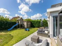 佈雷斯肯斯靠近海灘的度假屋