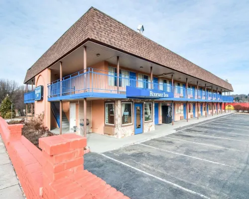 Econo Lodge Các khách sạn ở Fries