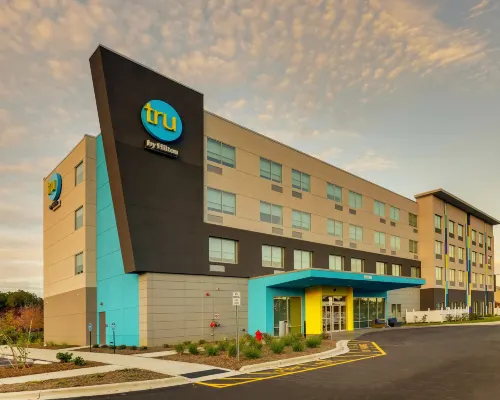 Tru by Hilton Smithfield I-95 Hotels in Smithfield
