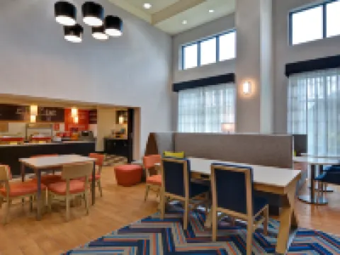 Hampton Inn & Suites Clearwater/St. Petersburg-Ulmerton Rd Hotels in Pinellas County