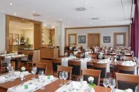 Holiday Inn NÜRNBERG CITY CENTRE by IHG - breakfast