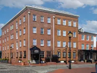 The William Fell Baltimore, Tapestry Collection by Hilton タイド・ポイント周辺のホテル