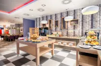 Leonardo Hotel Wolfsburg City Center - breakfast