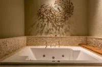 Holiday Inn CIKARANG JABABEKA by IHG - spa