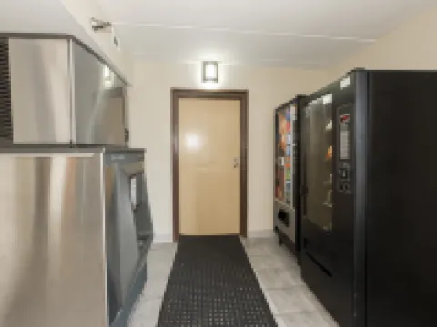 レッド ルーフ イン アナポリス パロールのホテル