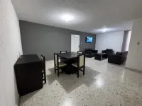 Baw Mateos 809P