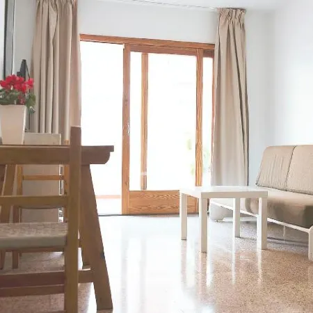 Ibiza Ripoll Apartments Отели рядом с достопримечательностью «Casino Ibiza»