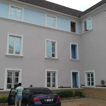 Utopia Suite and Apartment