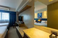 Santorini Hotel Hotels near University of Rizal System, Cainta Campus
