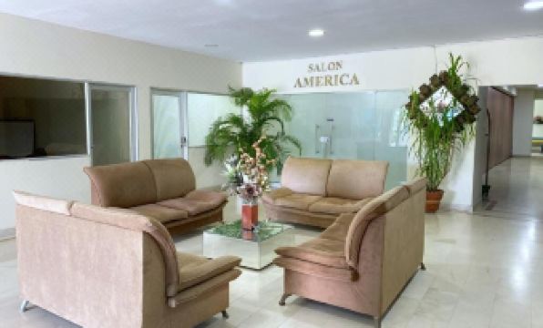 Hotel Continental Plaza