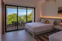 Bayshore 76 Beachfront Villa Palmar de Ocoa - Pools