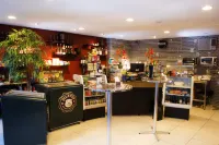Holiday Inn 福特萊薩 - 酒吧