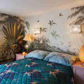 Artists Hideaway in Cowfold Rooms