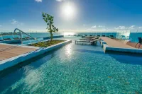Meridiano Hotel - Pools