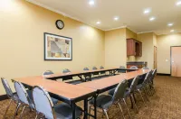 Comfort Suites Salina South Hotels in Salina