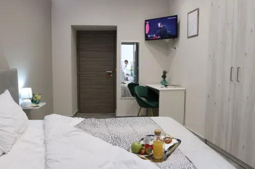 Le Mirage Boutique II