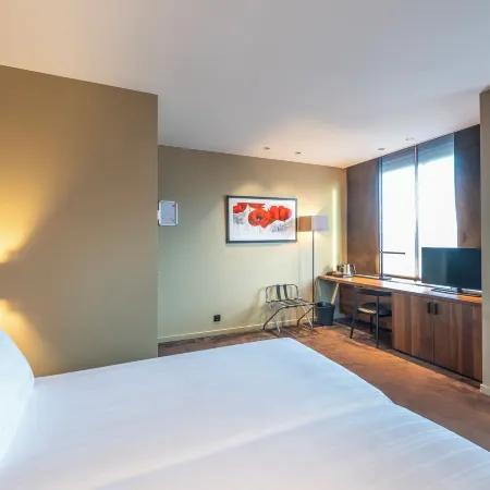Serwir Hotel