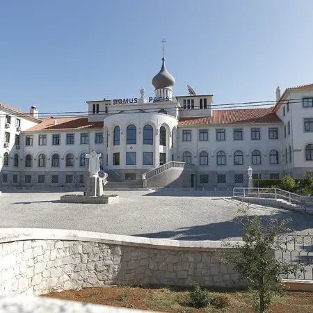 Domus Pacis Fatima Hotel