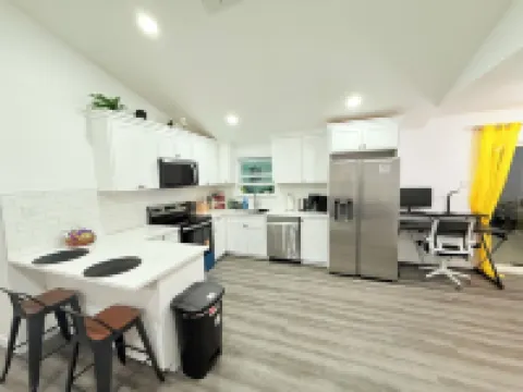 Visit Downtown Frisco Cozy & Relaxing Vacation Home