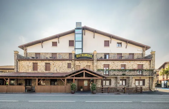 伊扎爾 - 翁多青年旅舍