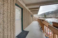 Walk to Main St! Condo w/ Hot Tub & Pool in Frisco - Swimmingpools